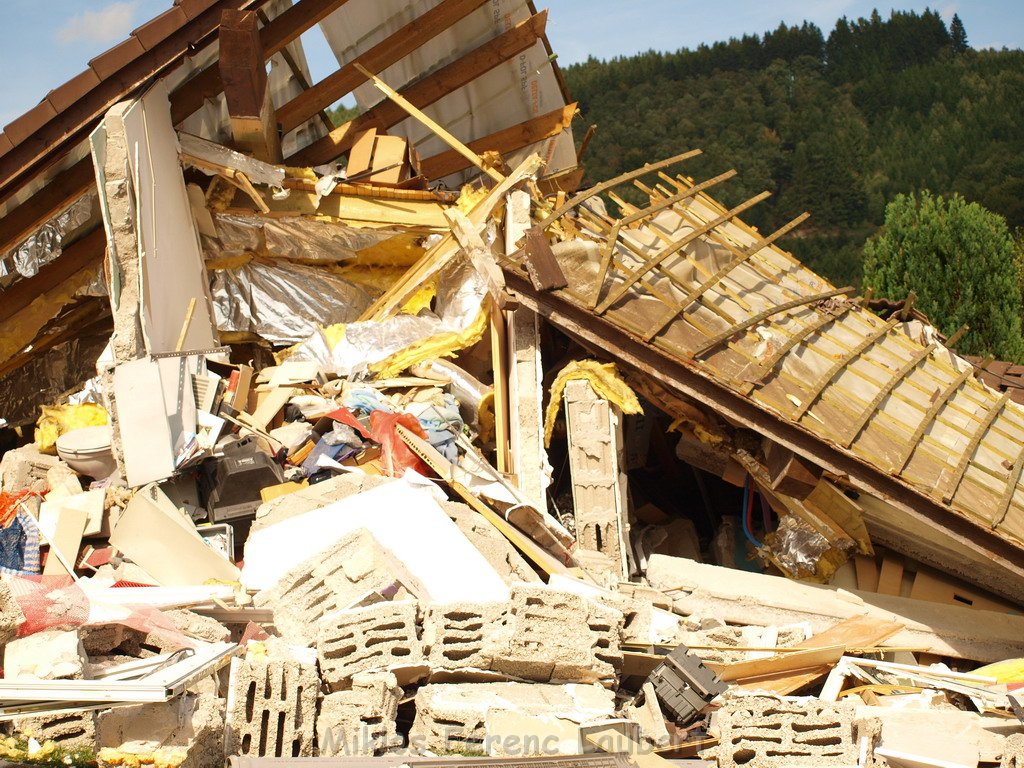 Haus explodiert Bergneustadt Pernze P029.JPG